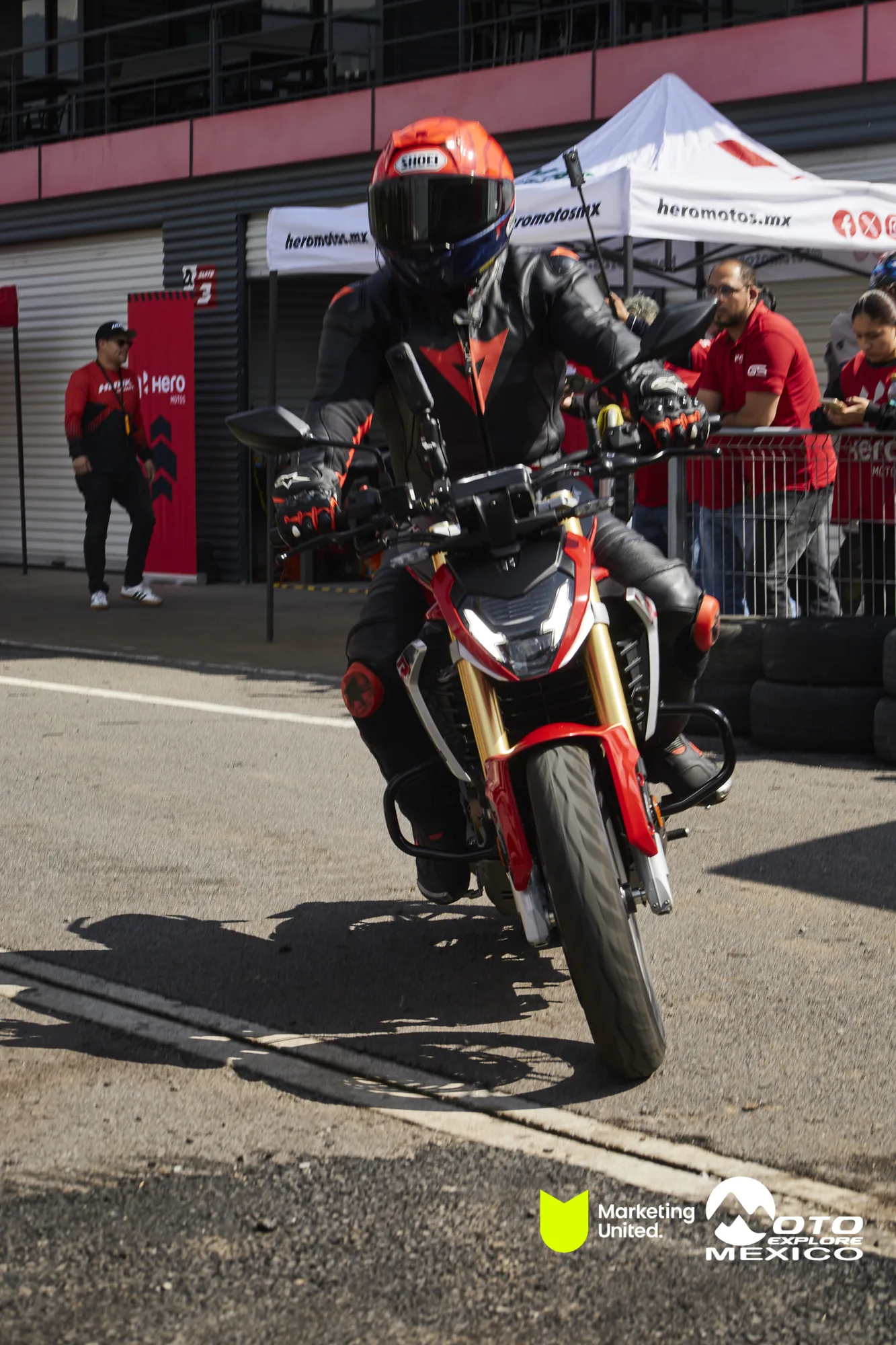 HUNK TRACKDAY 232